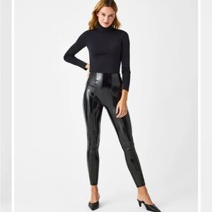 SPANX Shapewear Faux Black Patent Leather Cropped Leggings XS/TP NWT